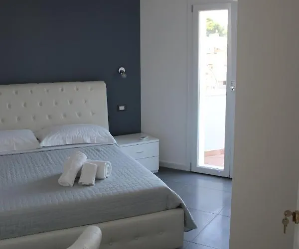 Piazza Nuova Frühstückspension Castelsardo